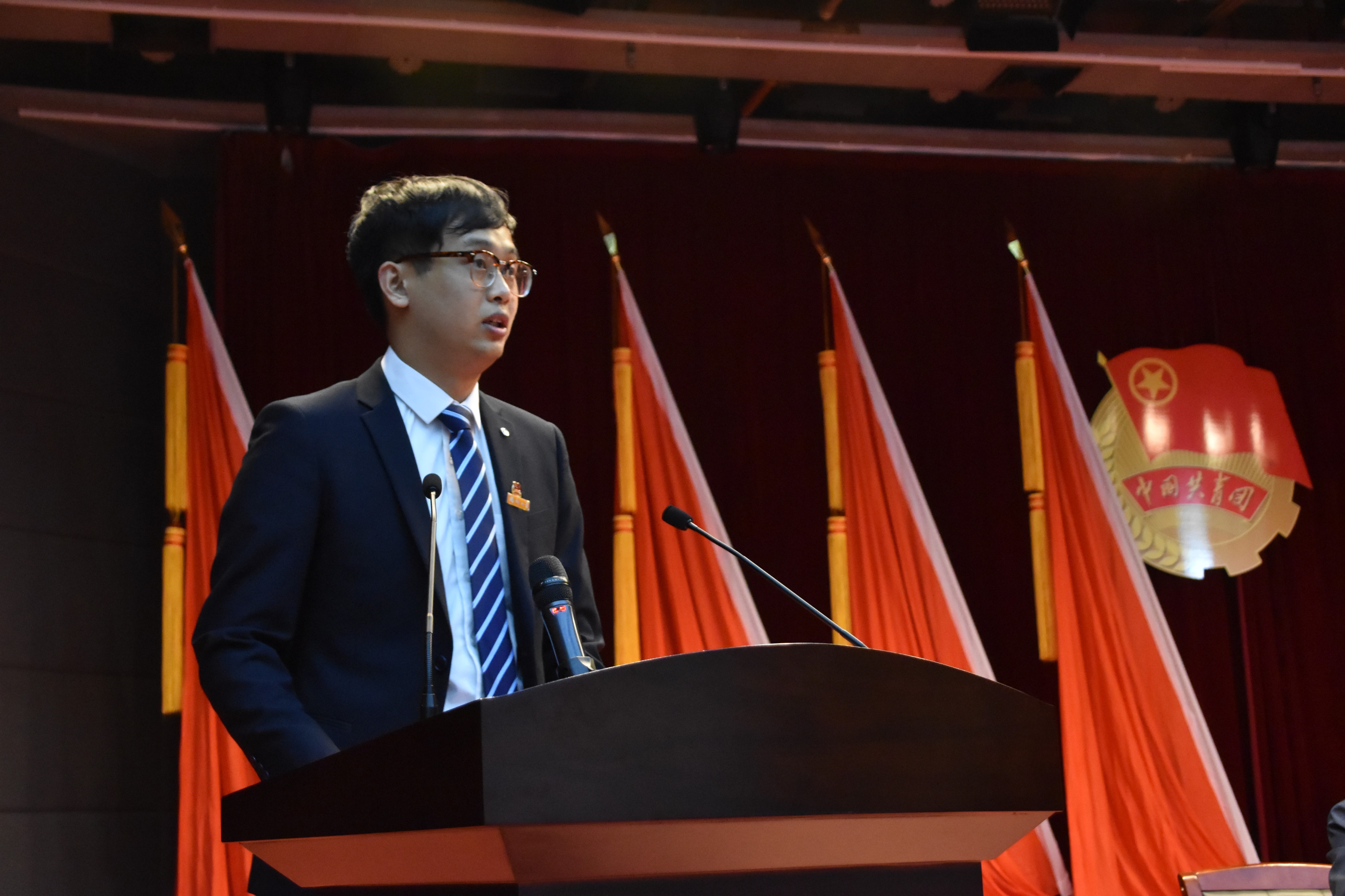 研究生代表张建宇同学发言 研究生代表张建宇同学发言