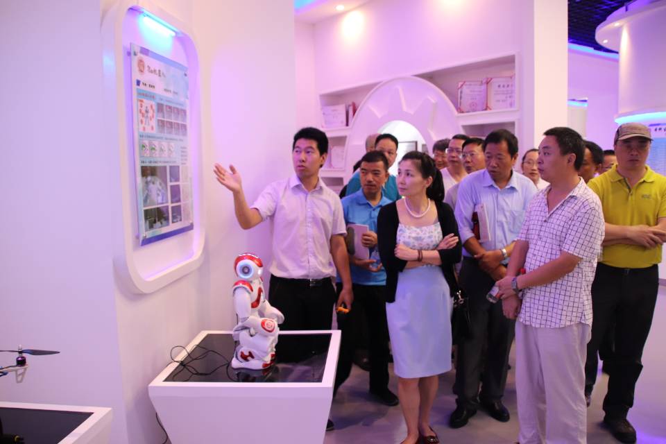 17.10.02 av大平台
成功举办1987届校友30周年毕业聚会-1474036c2da0d53c 17.10.02 av大平台
成功举办1987届校友30周年毕业聚会-1474036c2da0d53c