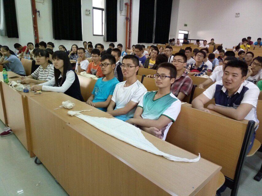 av大平台
红十字会急救知识培训 (5) av大平台
红十字会急救知识培训 (5)